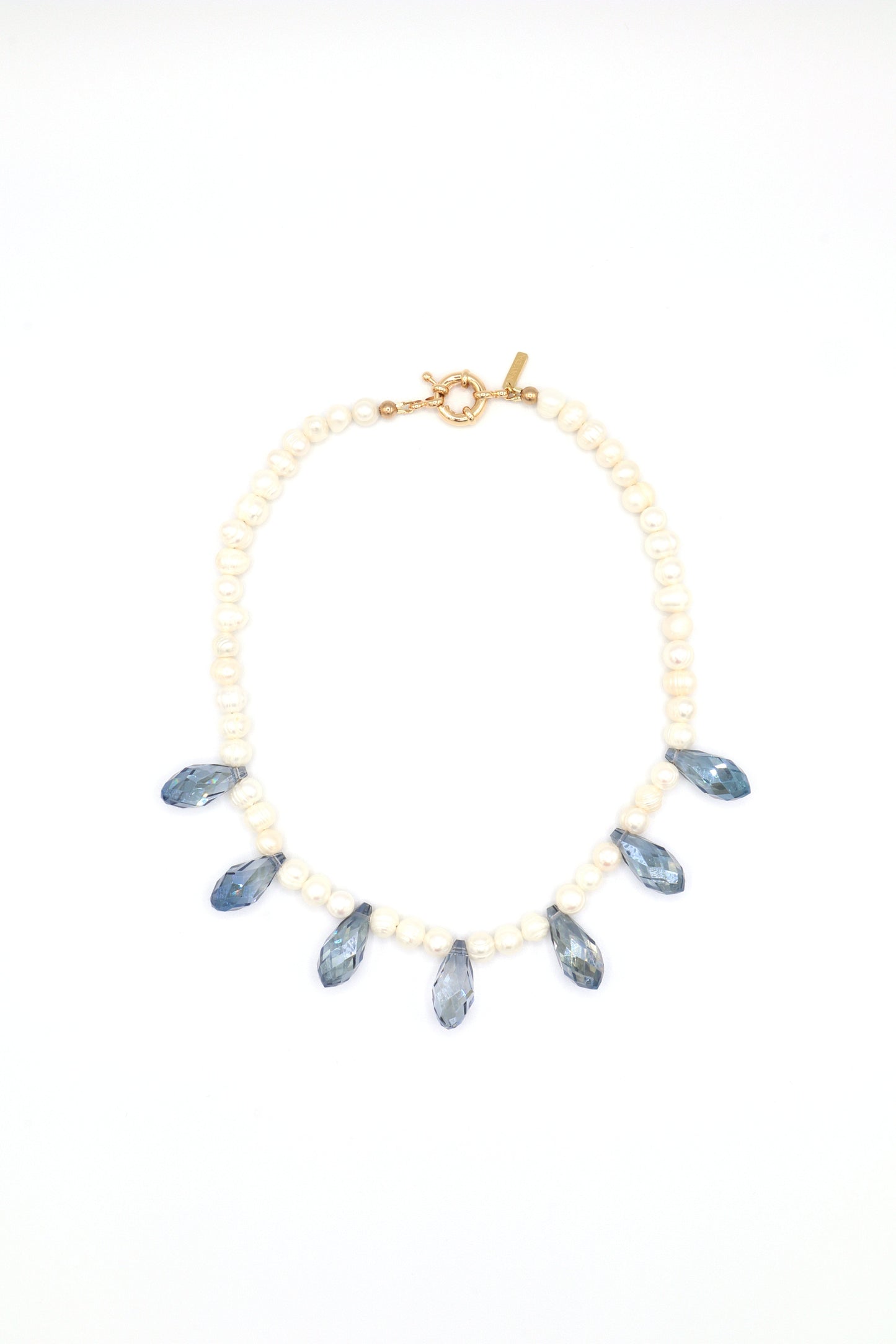 blue-teardrop-glass-bliss-freshwater-pearls-statement-necklace