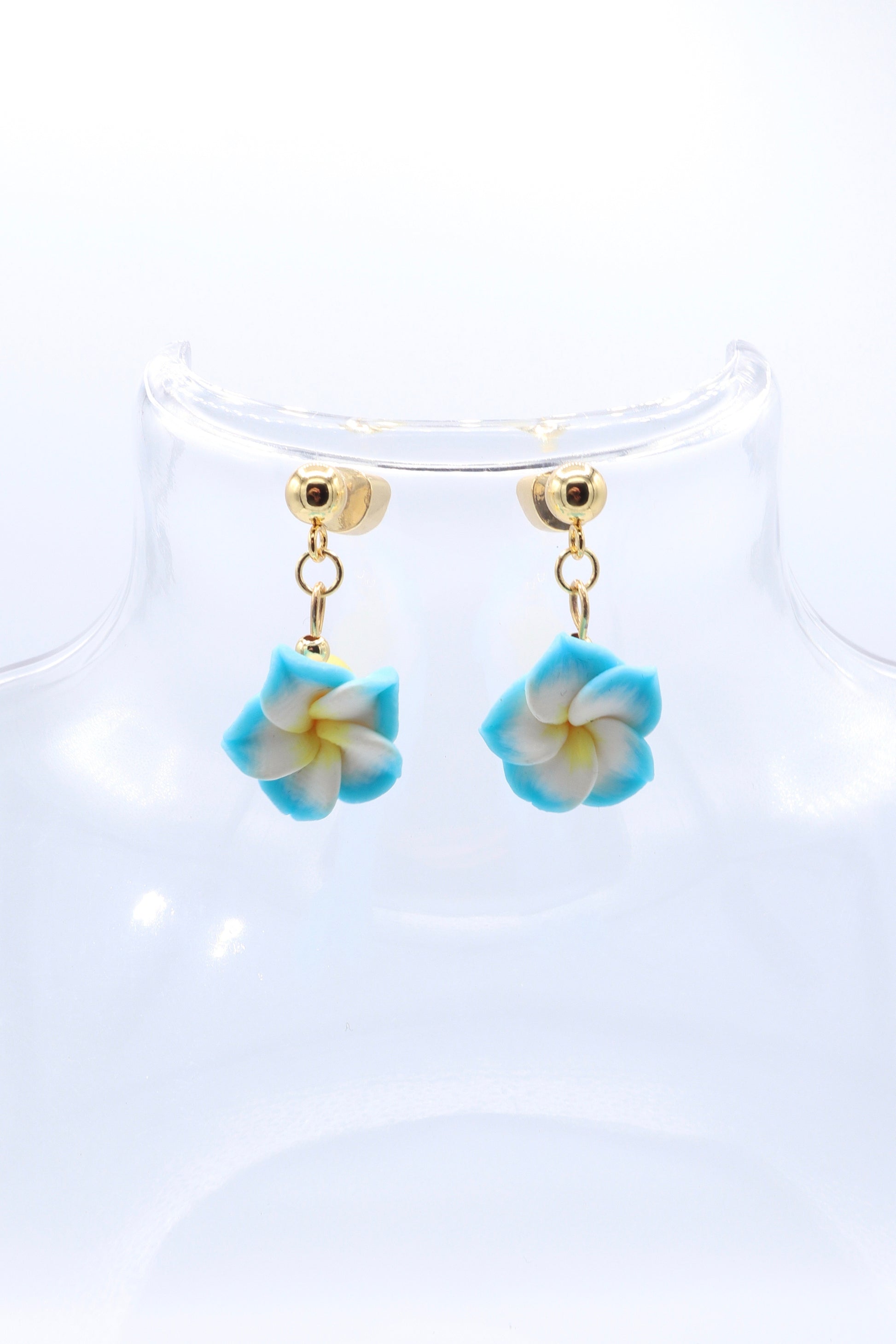 clay-turquoise-white-yellow-tropical-plumeria-flower-18K-gold-plated-dangle-earring-studs