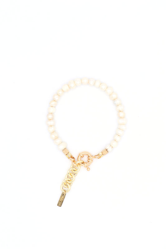freshwater-pearls-bracelet