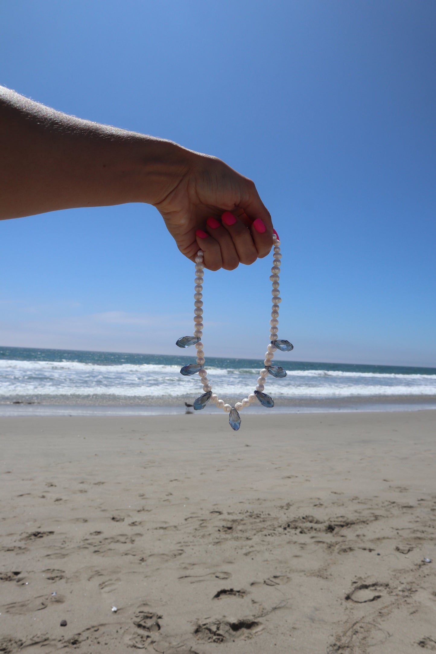 blue-teardrop-glass-bliss-freshwater-pearls-statement-necklace-beach-photo