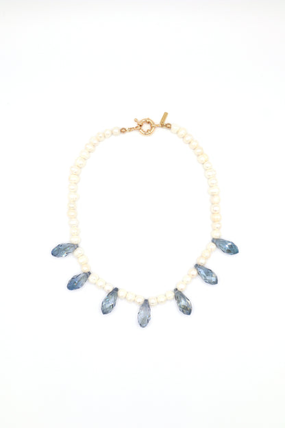 blue-teardrop-glass-bliss-freshwater-pearls-statement-necklace