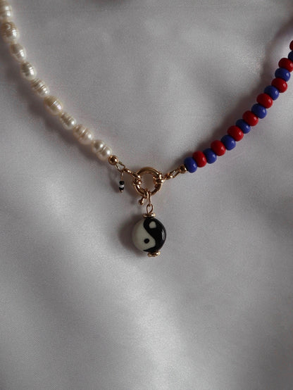 ceramic-yin-yang-pendant-charm-with-freshawater-pearls-necklace