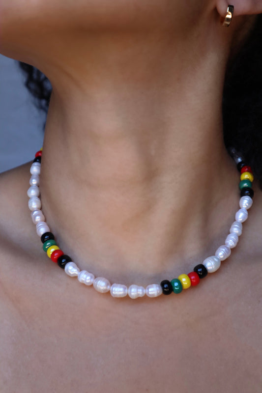 rasta-glass-beads-green-yellow-red-freshwater-pearls-necklace-on-model