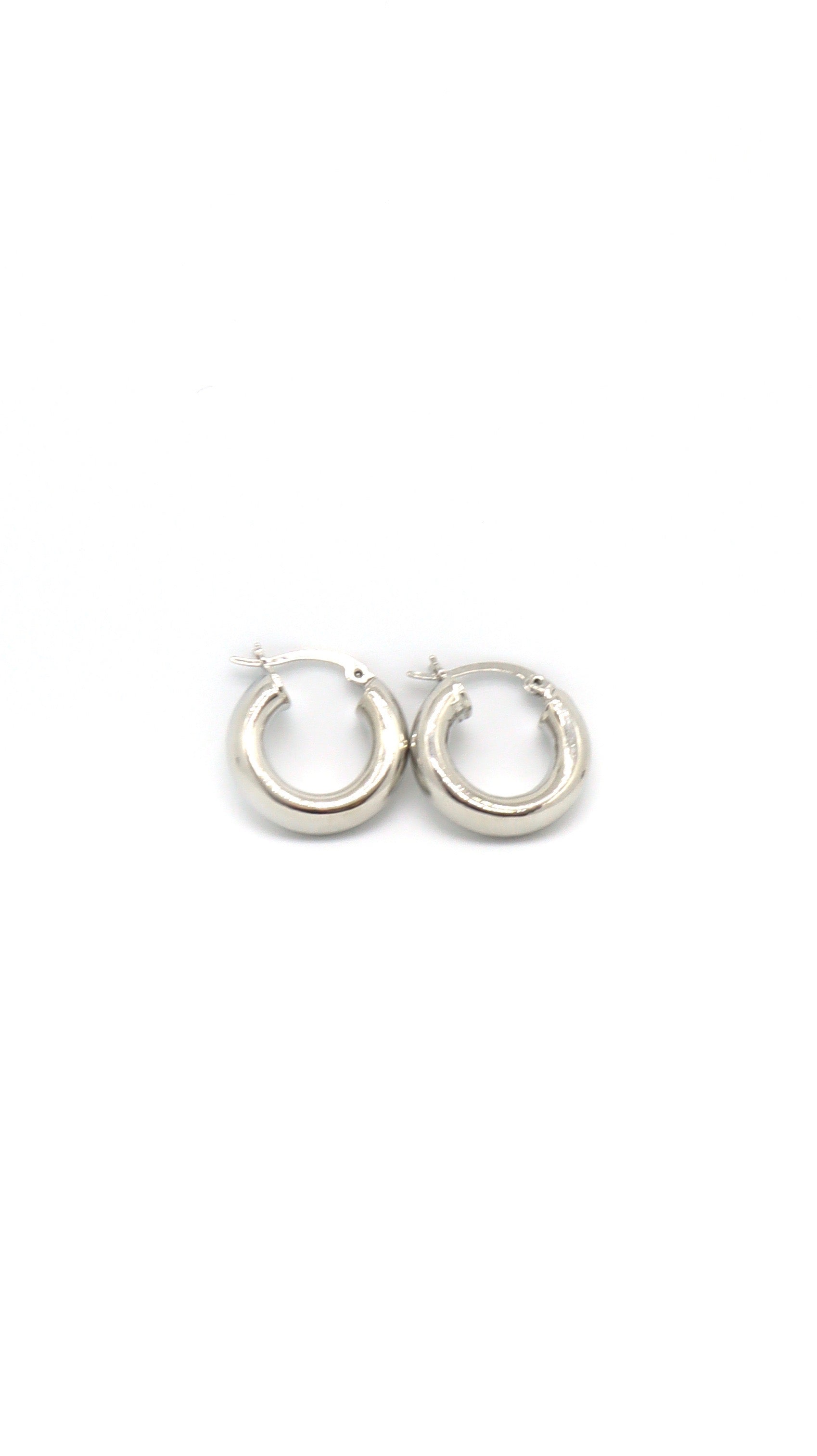 rhodium-plated-21mm-earring-hoops