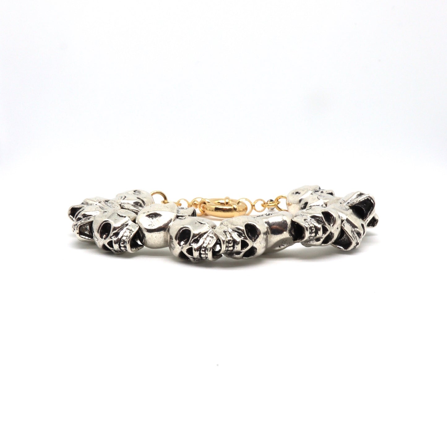 silver-metal-skull-bracelet-2