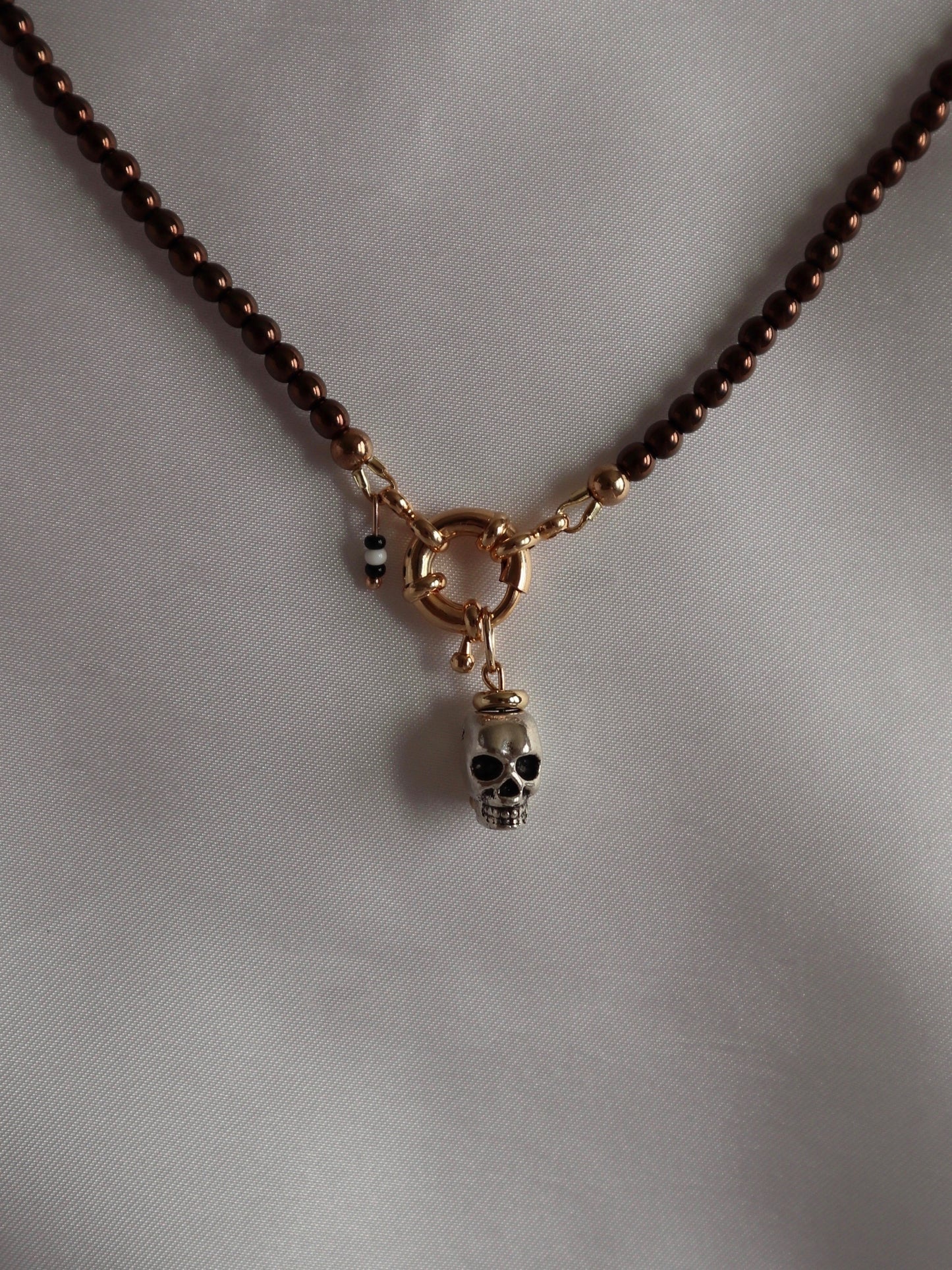 silver-metal-skull-pendant-charm