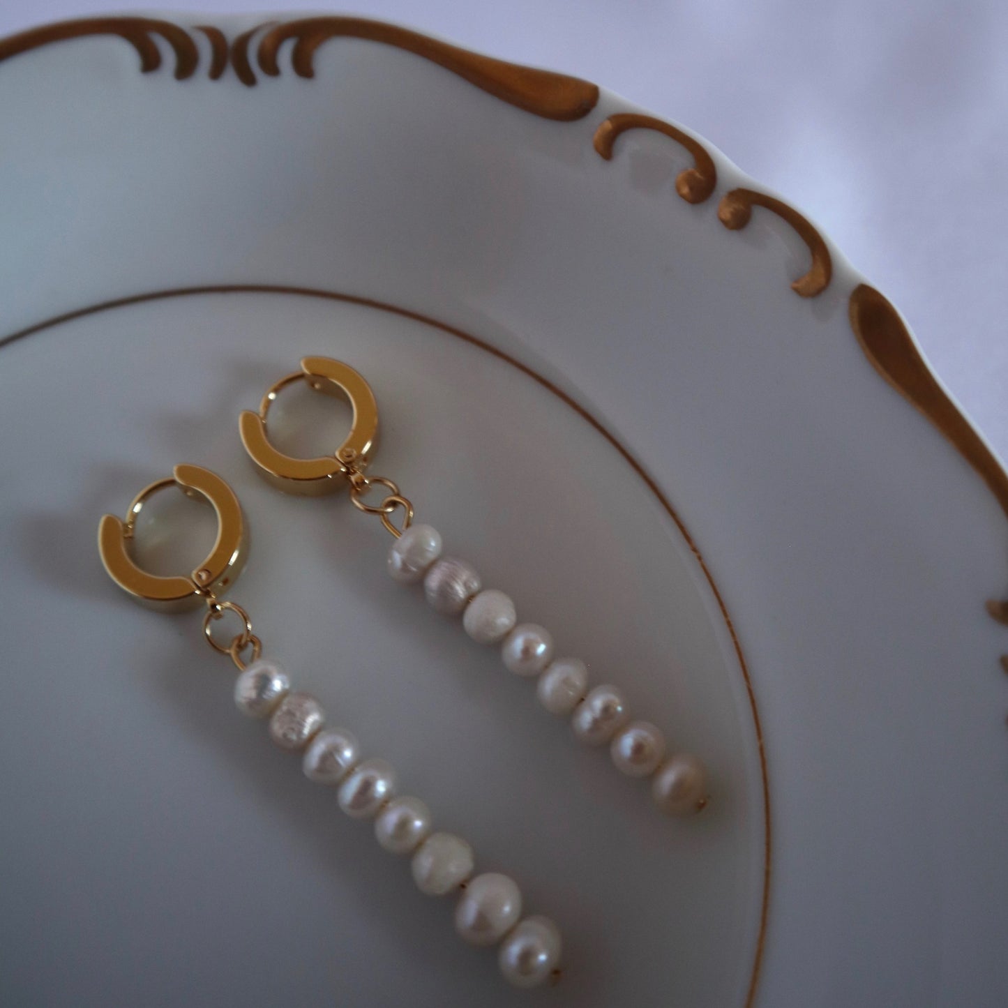 mari-huggies-hoops-earrings-made-with-freshwater-pearls-by-nayda-de-jesus