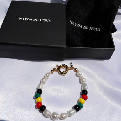 rasta-colors-glass-beads-freshwater-pearls-bracelet-with jewelry-box